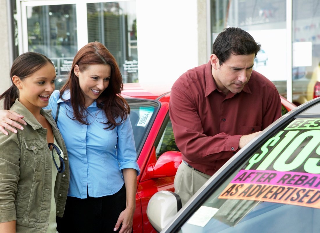 4 Tips for Buying Your First Car